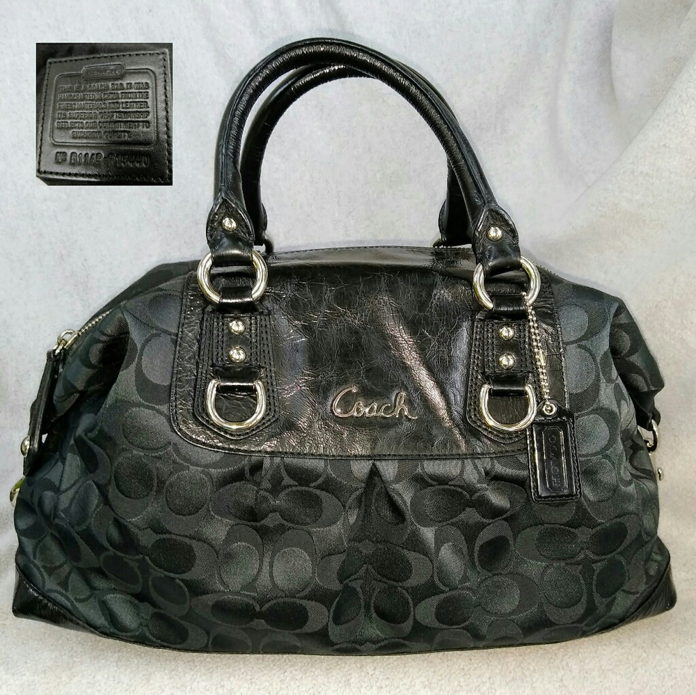 Coach handbag